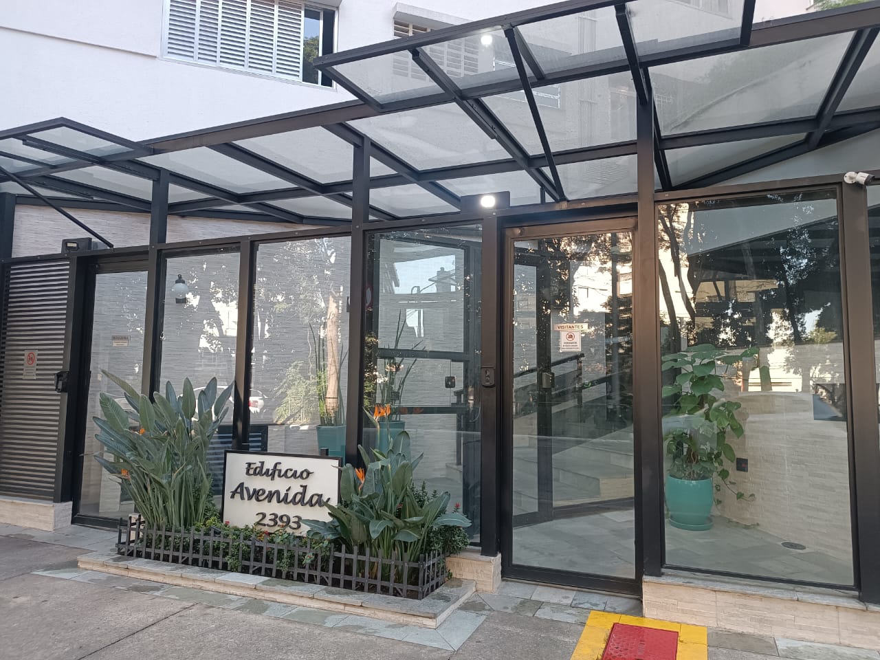 Entrada do Edifício Avenida